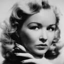 Barbara Knudson als Clerk (uncredited)