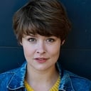 Laura Louisa Garde als 