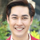 Amp Pheerawas Khunlanunthwatn als Surasee Chueainkaew