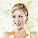 Desi Lydic als Mia