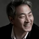 Lee Jae-gu als Staff Executive (uncredited)