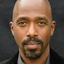 Ntare Guma Mbaho Mwine als Cameroon