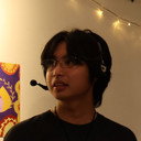 Kimi Ong als Kimi (Son)