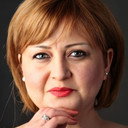 Harika Özovalı als Genç Kız