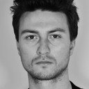 Samuel Borowiak als Liam Bradshaw