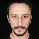 Hakan Karsak als Sabri