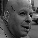 Nicholas Worth als Jemma Quonloy