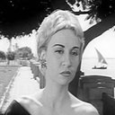 Qismat Shirin als راقصة