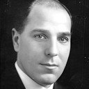 Robert Atkins als The Vicar