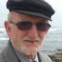 Douglas Hübner als Barman