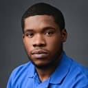 Javon Anderson als Theo Johnson