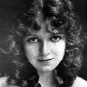 Vivian Martin als Sally, The Parson's Daughter