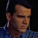 Robert Fields als Rafe