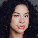 Kiara Romero als Student Dancer