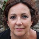 Paola Roscioli als Ms. Hinman