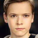 Everett Andres als Gary