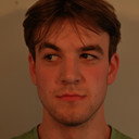 Gregor Kelt als The Pineapple (voice)