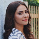 Rishina Kandhari als Nurse