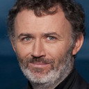 Tommy Tiernan als Simon