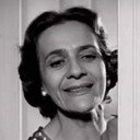 Αθηνά Μιχαηλίδου als Alexis' mother