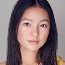 Juliana Himawan als April