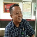 Yonal Herdian als Kepala Sekolah
