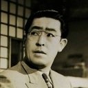 Isao Yamagata als Sugio Iba