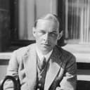 Erich Maria Remarque als Professor Pohlmann