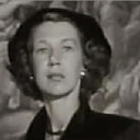 Joy Hallward als Fellow Worker