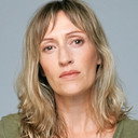 Carmen Vilao als Mujer Oporto