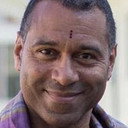Linford Brown als Narrator