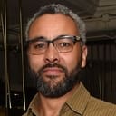 Christopher Colquhoun als Agent Derek Crown