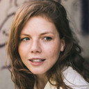 Leonie Rainer als Marie
