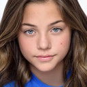 Aria Walters als Tall Henchman