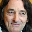 Roger Hodgson als Self - Vocals, Guitars and Keyboards Songwriter