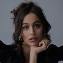 Robyn Cara als Kayla Azfal