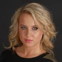 Alicia M. Clark als Fiona