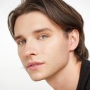 Dylan McEwan als Kevin