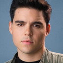 Ean Castellanos als D.J. Hernandez