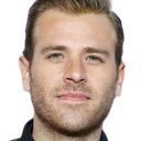 Scott Evans als Concierge