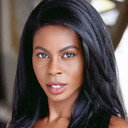 Claudia Hamilton als Mia