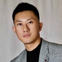 Ronald Tang als Roger