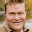 Clint Robertson als Himself - Host