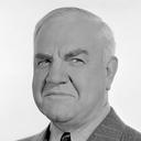 Berton Churchill als Mr. Bates