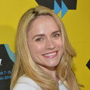 Amanda Noret als Lili Piedmont