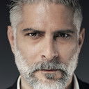 Sebastian Cavazza als Ivan