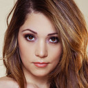 Ali Rose als Sarah Dawn Samuels