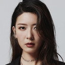 余香凝 als Ms Smiley
