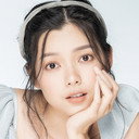 Xuân Văn als [Wife]