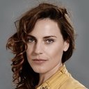 Antje Traue als Bony Lizzie